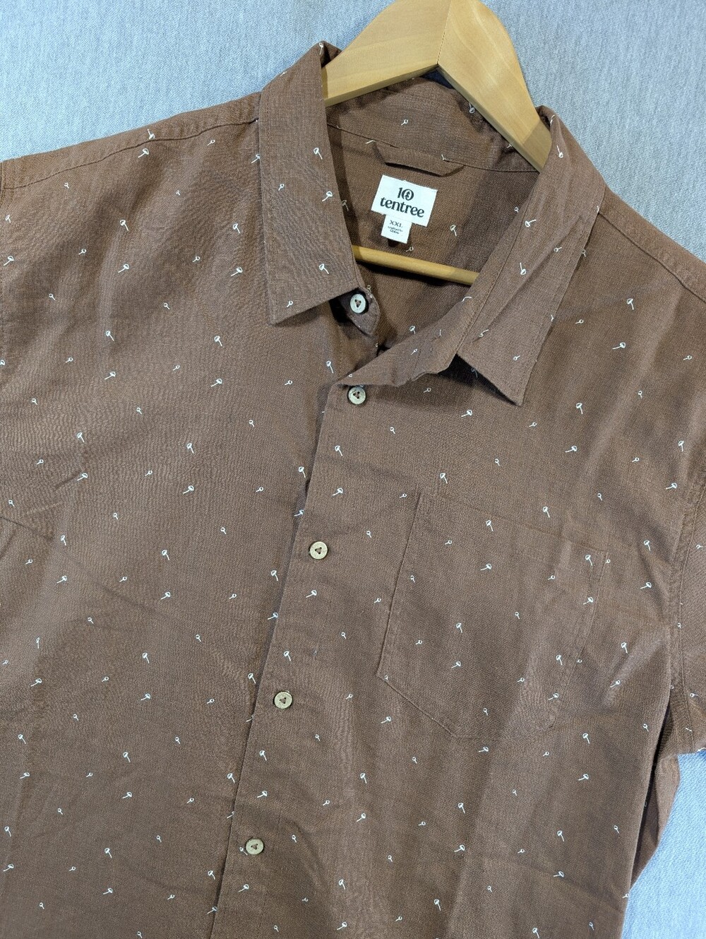 Tentree Mushroom All Over Print Button Shirt Men's XXL Brown White Short Sleeve